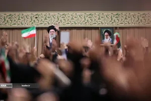 دیدار دانش&zwnj;آموزان و دانشجویان با رهبر معظم انقلاب
