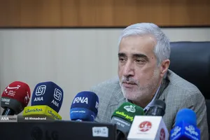 نشست خبری مهدی پیرصالحی رئیس سازمان غذا و دارو