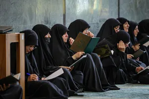 أقامت الجامعة الحرة الإسلامية مراسم تأبين للقائد الشهيد في مقر المنظمة المركزية للجامعة، بحضور رئيس الجامعة الدكتور بيجن رنجبر، إلى جانب عدد من المسؤولين والأكاديميين.