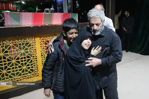 وداع با پیکر&zwnj; مطهر  شهید حجت&zwnj;الاسلام علی رازینی رئیس شعبه ۳۹ و شهید حجت&zwnj;الاسلام محمد مقیسه رئیس شعبه ۵۳ دیوان عالی کشور در معراج شهدای تهران