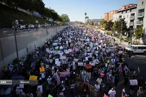 تظاهرات ضد ترامپ &laquo;بدون پادشاه&raquo; در سراسر آمریکا