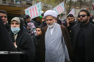 حضور حجت الاسلام و المسلمین حسین طائب رییس سابق سازمان اطلاعات سپاه پاسداران در راهپیمایی روز جهانی قدس در تهران 