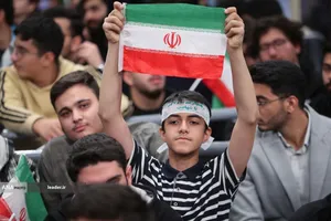 دیدار دانش&zwnj;آموزان و دانشجویان با رهبر معظم انقلاب