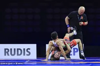 فدراسیون کشتی به علیرضا مُهمدی و دانیال سهرابی جایزه طلا می‌دهد؟