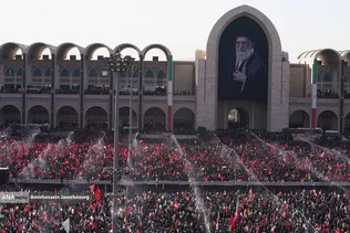 روایت وداعی که با اشک نوشته شد؛ لرزش شانه میلیون‌ها نفر در لحظه نماز بر پیکر رهبر شهید امت