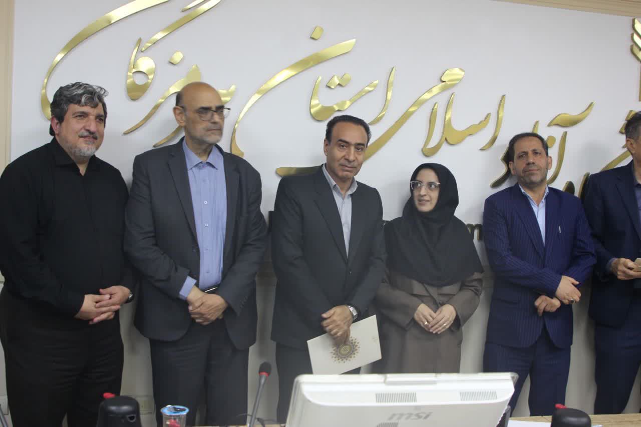 از آمادهسازی محتوای آموزش غیربرخط برای پایههای اول تا یازدهم تا ساخت مدرسه شهدای شجره طیبه از آمادهسازی محتوای آموزش غیربرخط برای پایههای اول تا یازدهم تا ساخت مدرسه شهدای شجره طیبه