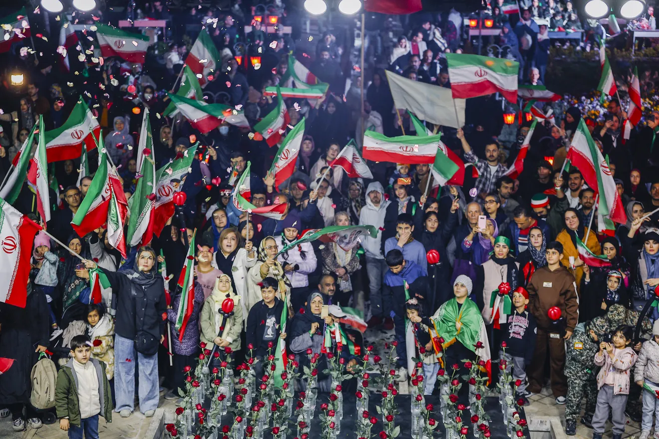 تجمع اهالی هنر در محکومیت تجاوز آمریکایی - صهیونی به مدرسه میناب