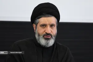 مراسم چهلم &laquo;رهبر شهید انقلاب&raquo; در تهران