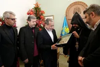 دیدار وزیر امور خارجه با اسقف ارامنه در آستانه سال نو میلادی