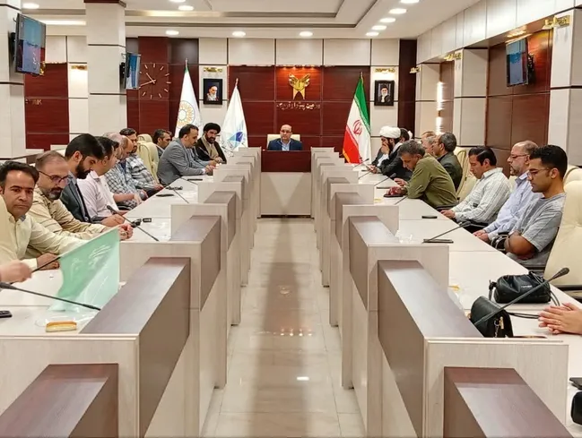 غدیر ما را به ادامه دادن راه مولایمان فرامی‌خواند