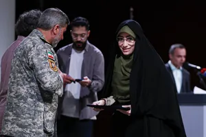 آیین اختتامیه نهمین جشنواره تلویزیونی مستند عصر امروز در پردیس سینمایی ملت برگزار شد.