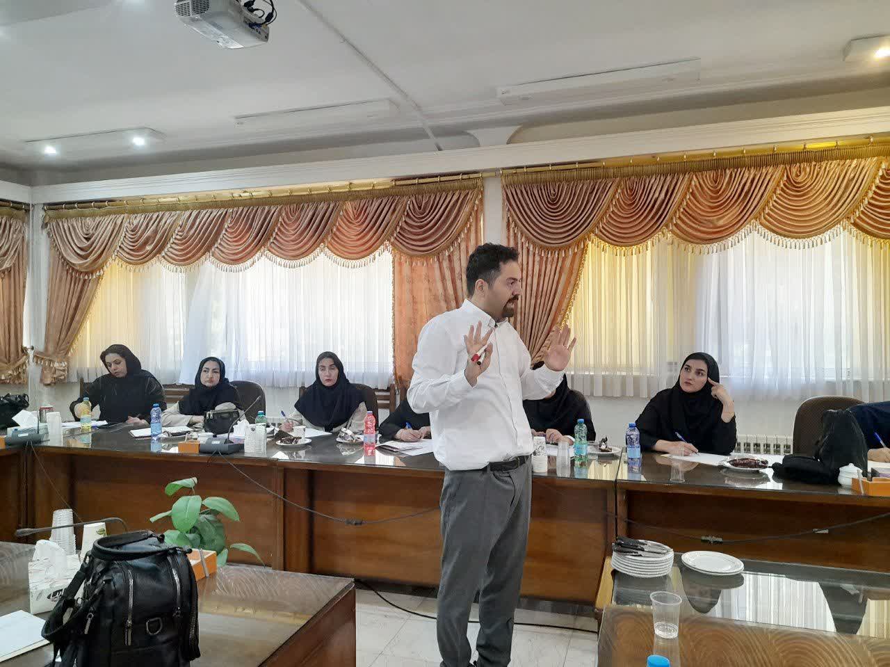 بررسی مشکلات پرخاشگری و لجبازی کودکان و نوجوانان/ صرفاً یک نسخه درمانی کافی نیست