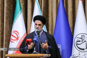حجت الاسلامی سیدمحمود نبویان نماینده مجلس شورای اسلامی