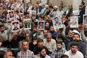 مراسم عید ولادت پیامبر اعظم(ص) و امام صادق(ع) در حسینیه امام خمینی(ره)