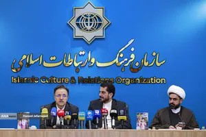 رونمایی از پوستر مسابقه بین&zwnj;المللی نقاشی &laquo;سورنا&raquo; با موضوع &laquo;ایران از نگاه کودکان ایرانی داخل و خارج از کشور&raquo;