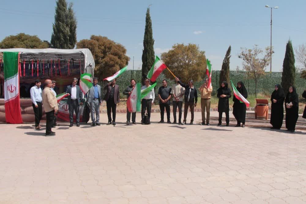 طنین نوای حماسه در دانشگاه آزاد اسلامی سیرجان؛ برافراشته شدن پرچم اقتدار در موکب بقیة‌الله(عج)
