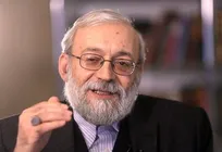 لاریجانی: هیچ خیابان و محله‌ای را نباید خالی بگذاریم