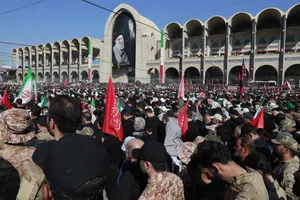 مراسم اقامه نماز بر پیکر امام شهید امت