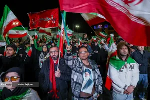 اجتماع مردمی در حمایت از رزمندگان اسلام_میدان انقلاب
