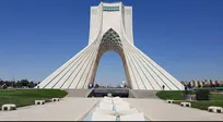 آسیب شیشه های گالری برج آزادی در پی موج انفجارهای حملات اخیر 