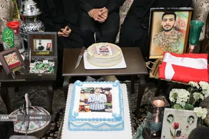 دیدار خادمیاران رضوی با خانواده شهید علیرضا قنبری