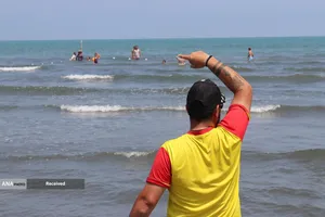 طرح سالم&zwnj;سازی ساحل بندر انزلی با پوشش امدادی و آموزشی هلال احمر