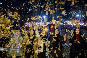 جشنواره نور در یلدای ایرانی