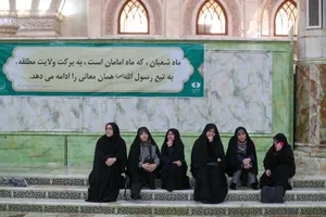 تجدید میثاق دانشگاهیان دانشگاه آزاد اسلامی با آرمان های امام خمینی(ره)