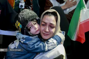  اجتماع مردمی در خونخواهی امام شهید امت - خیابان پیروزی چهارراه کوکاکولا