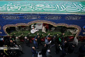 تشییع پیکر شهیدان لاریجانی، سلیمانی و شهدای ناو دنا