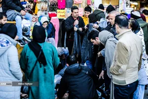 بازار خرید عید نوروز در تهران - پوشاک