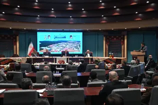 جلوگیری از واردات بی‌رویه، تزریق نقدینگی و اصلاح نرخ سود بانکی