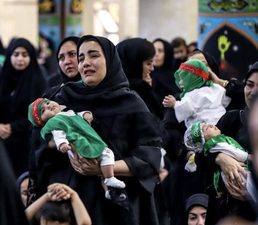 در آغوش مادران، به یاد کوچک‌ترین شهید کربلا/آغاز همایش جهانی شیرخوارگان حسینی در ۹ هزار نقطه ایران و‌جهان