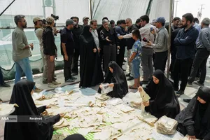 بازدید رئیس ستاد فرمان اجرائی امام(ره) از خدمت رسانی موکب داران اربعین حسینی مرز مهران