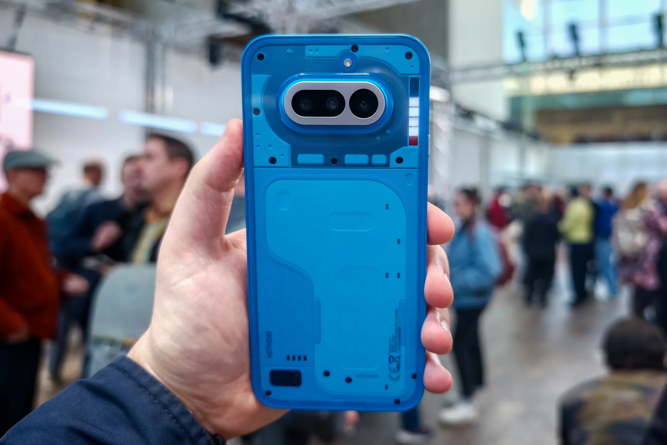 سری ناتینگ فون ۴a با سیستم‌عامل هوشمند NOS ۴.۱ از راه رسید