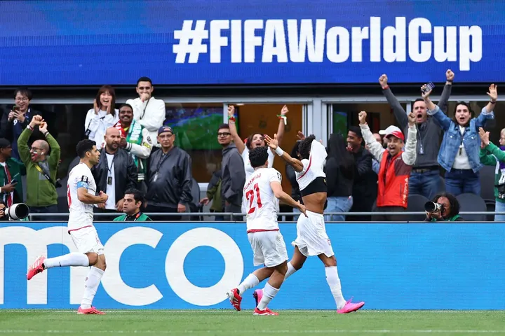 رضائيان يقود إيران للتعادل أمام مصر ويتوج بجائزة أفضل لاعب في المباراة