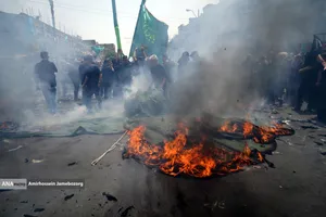 خیمه سوزان ظهر عاشورا - چهارراه گلوبندک تهران