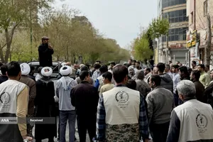 در پی تجاوز جنایتکاران آمریکایی-صهیونی به مناطق مسکونی اصفهان، گروه های جهادی از لحظات ابتدایی وقوع این جنایت، در کنار امدادگران مشغول خدمت رسانی، آواربرداری و بازسازی منازل آسیب دیده مردم هستند.