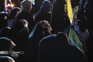 دویستمین شب اجتماع