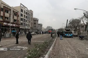 حمله هوایی جنگنده&zwnj;های اسرائیلی_آمریکایی به خیابان پیروزی تهران