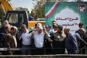 محمدصادق معتمدیان استاندار تهران و  سردار حسن حسن&zwnj;زاده فرمانده سپاه تهران