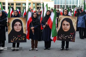 آیین استقبال از دانشجویان در دانشگاه تهران مرکز