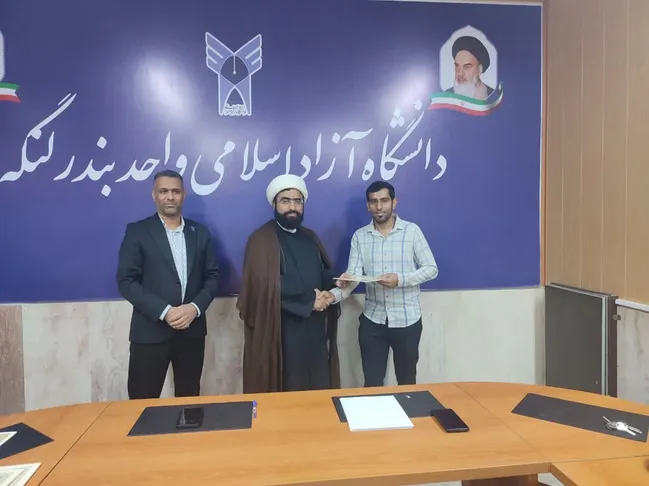 قرآن و اهل بیت موجب امیدواری به آینده می‌شود