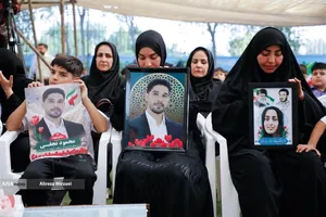  دکتر رنجبر زنگ آغاز سال تحصیلی را در لامرد به صدا درآورد 