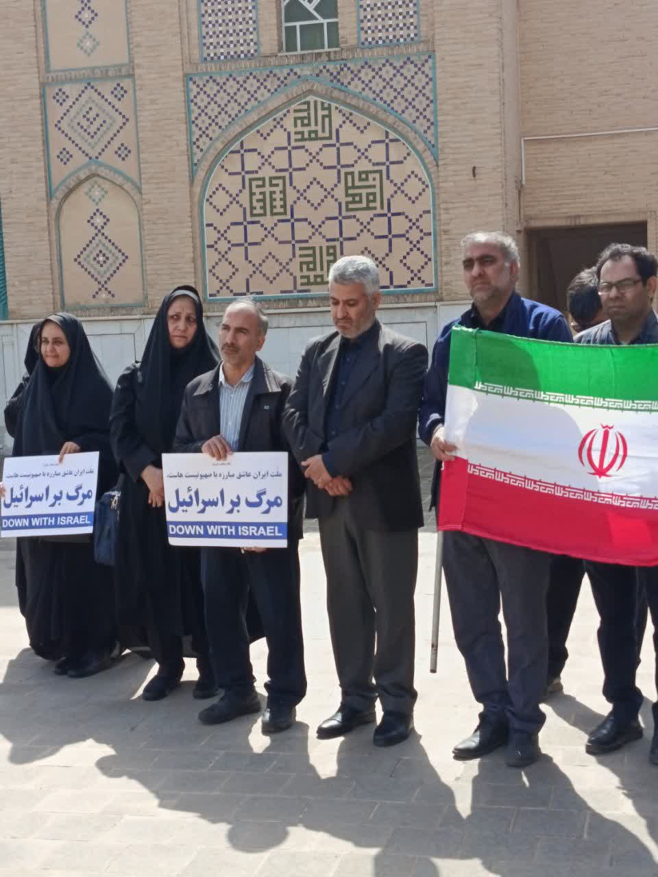 قیام مردم عزادار ایران اسلامی در سوگ امام شهید امت؛ از کولاک زیر کولاک برف تا قیام در عزای امام شهید امت قیام مردم عزادار ایران اسلامی در سوگ امام شهید امت؛ از کولاک زیر کولاک برف تا قیام در عزای امام شهید امت