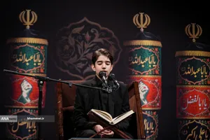  اولین شب مراسم عزاداری ماه محرم در جوار محل عروج ملکوتی قائد شهید انقلاب اسلامی حضرت آیت الله العظمی شهید سید علی خامنه ای