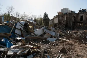 بازدید وزیر علوم از پژوهشگاه هوافضا در تهران