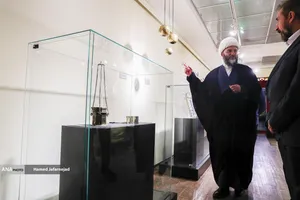 مراسم افتتاح نمایشگاه &laquo; آیینه&zwnj;های نعت&raquo; آیین گرامیداشت ۱۵۰۰مین سالگرد میلاد پیامبر اکرم(ص) با حضور حجت&zwnj;الاسلام والمسلمین محمد قمی رییس سازمان تبلیغات اسلامی