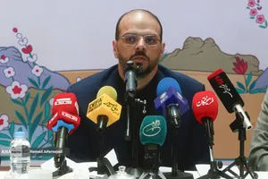 محمدباقر اعلمی، رئیس سازمان فرهنگی هنری شهرداری تهران در نشست خبری رویداد &laquo;اردیبهشتِ کتاب&raquo;