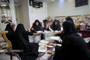 زنان ایران، پای کار مقاومت